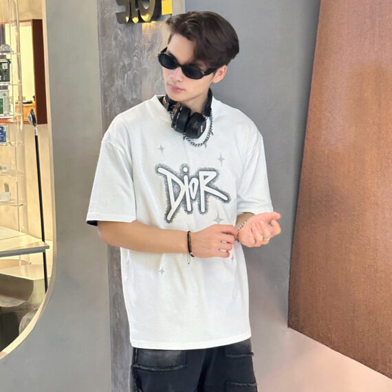 Gucci Bunny Graphic T-Shirt