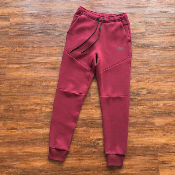 NIKE TECH FLEECE PANTS x BURGUNDY