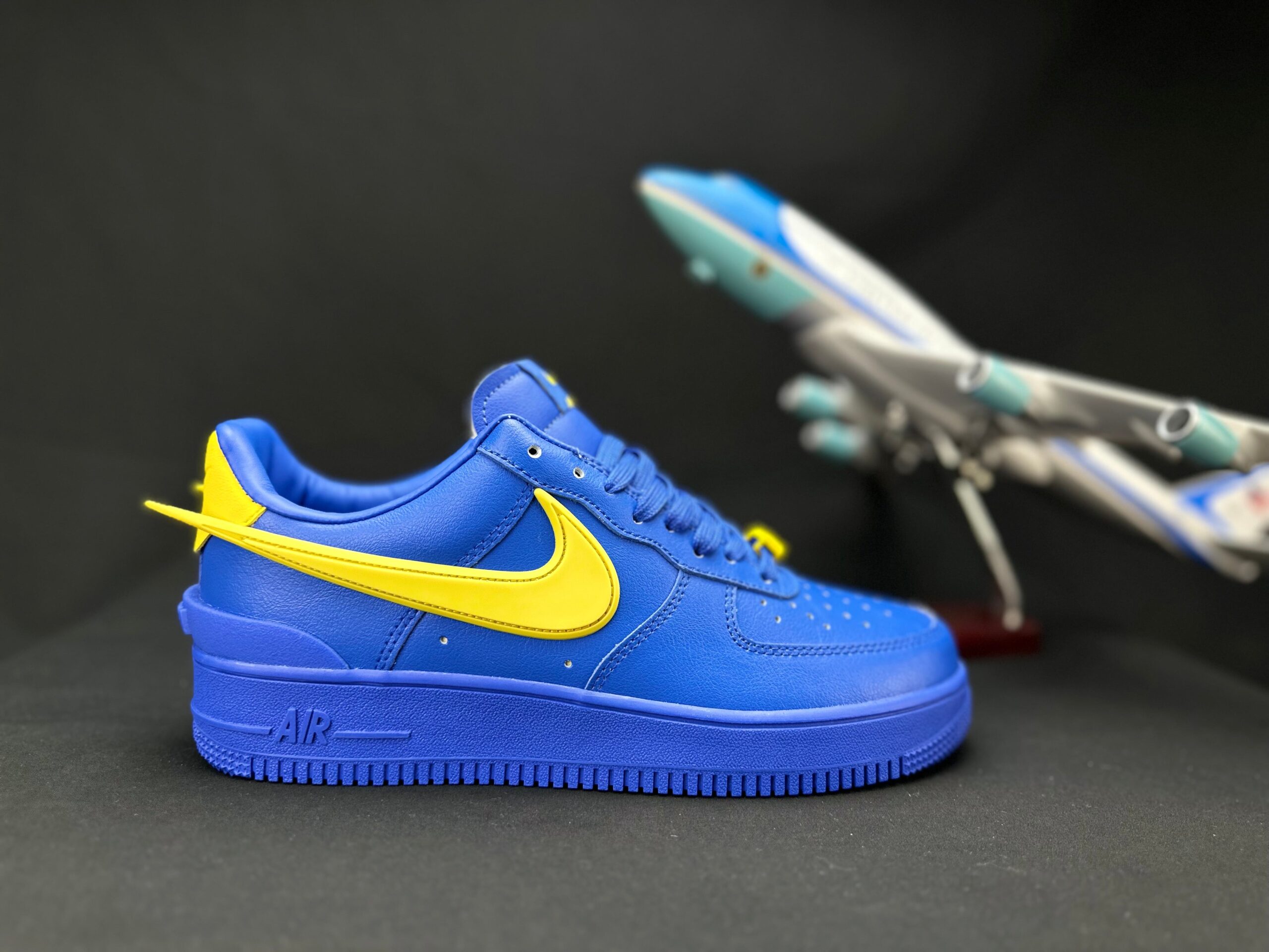 NIKE AIR FORCE 1 Big Swoosh Blue