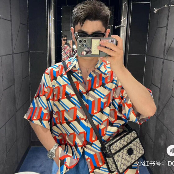 Gucci Geometric Logo Print Shirt