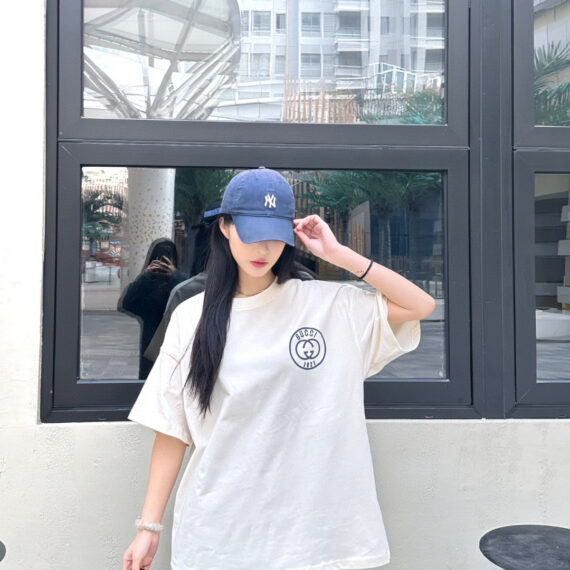 Gucci T-Shirt - 1921 Logo