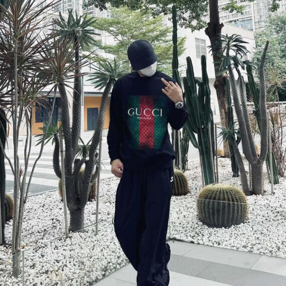 Gucci Sweatshirt