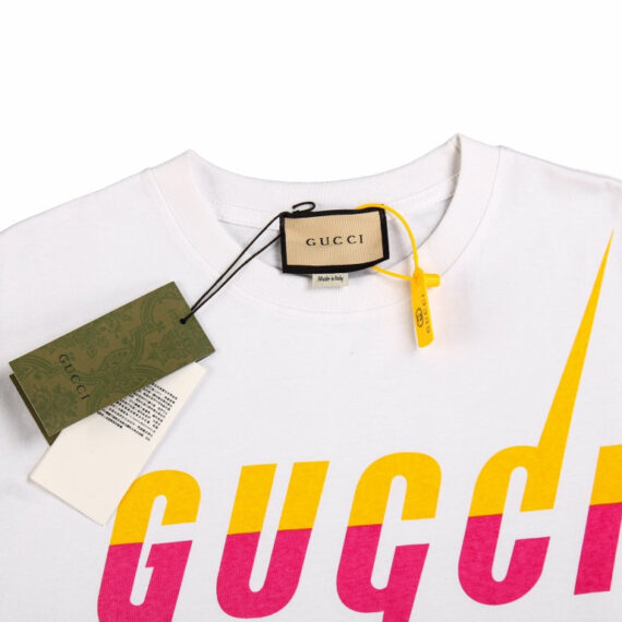 Gucci T-shirt with Retro Logo