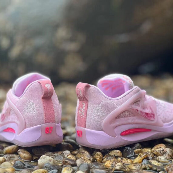 NIKE KD 15 x AUNT PEARL
