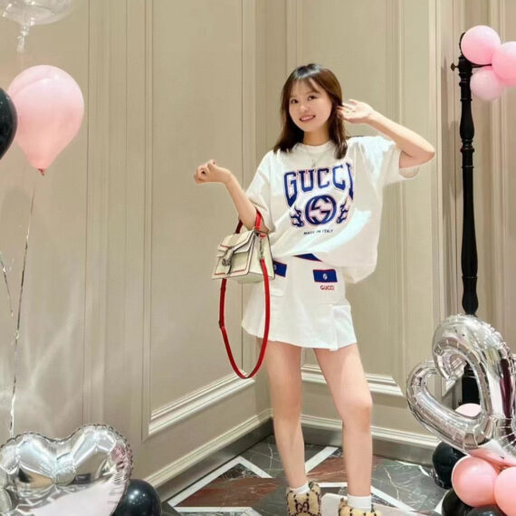 Gucci White T-Shirt with Bold Logo