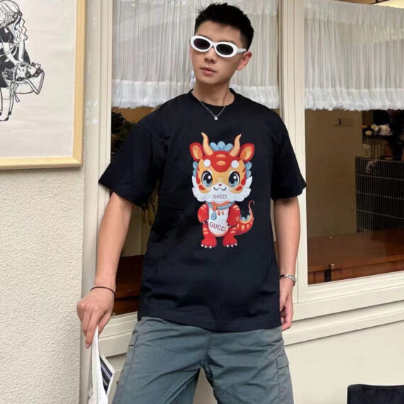 Gucci Black T-Shirt with Dragon Cartoon