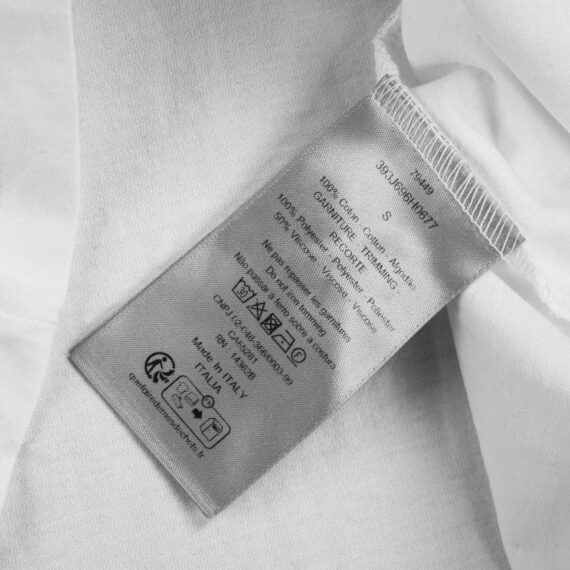 Dior T-shirt with Minimalist Logo (White)