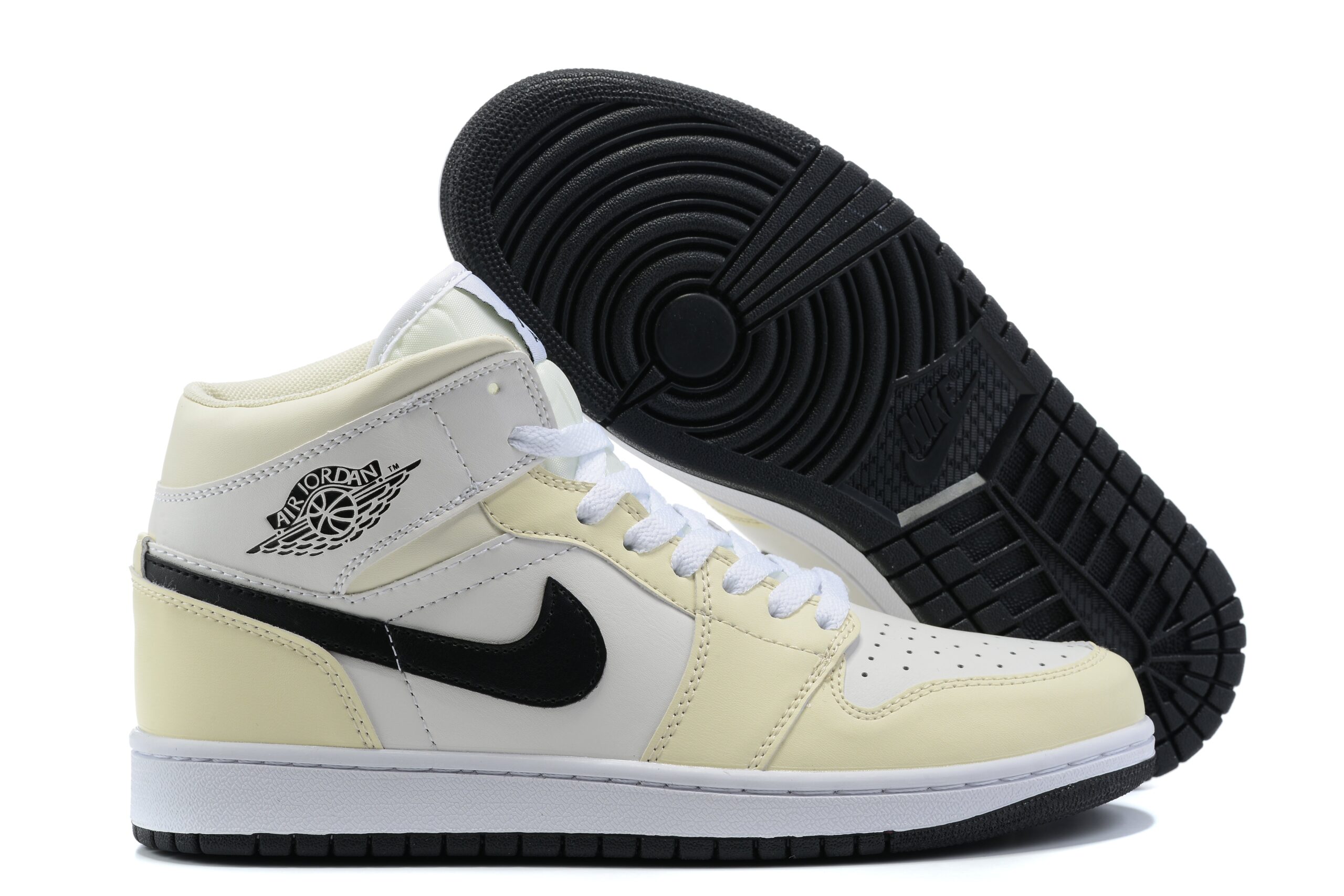 Air Jordan 1 Retro High OG Coconut Milk