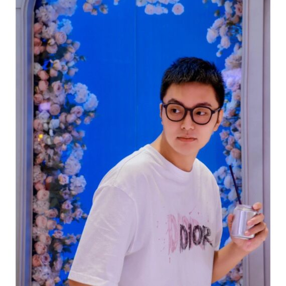 Dior T-Shirt - Paint Stroke Logo