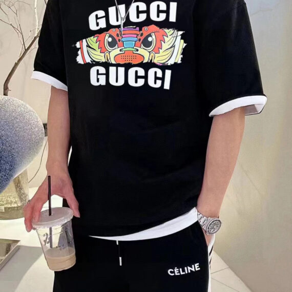 Gucci Graphic T-Shirt (Black)
