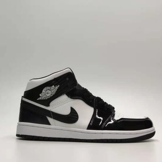 Air Jordan 1 Retro High OG Patent Bred