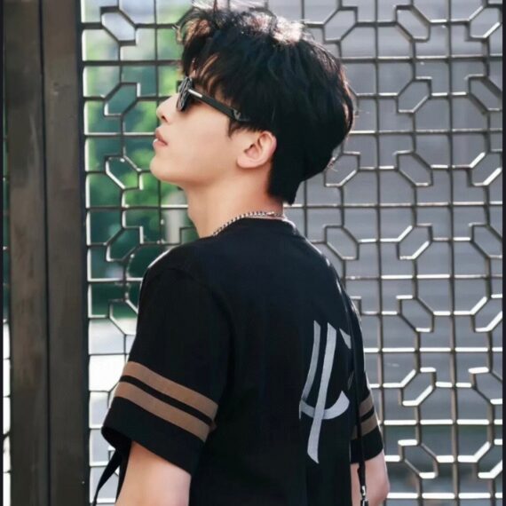 Dior Script Logo T-Shirt (Black)