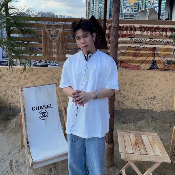 Gucci T-shirt with Embroidered Cities