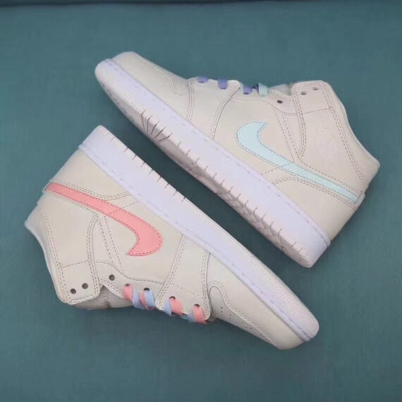 Air Jordan 1 Retro High OG Pink Quartz & University Blue