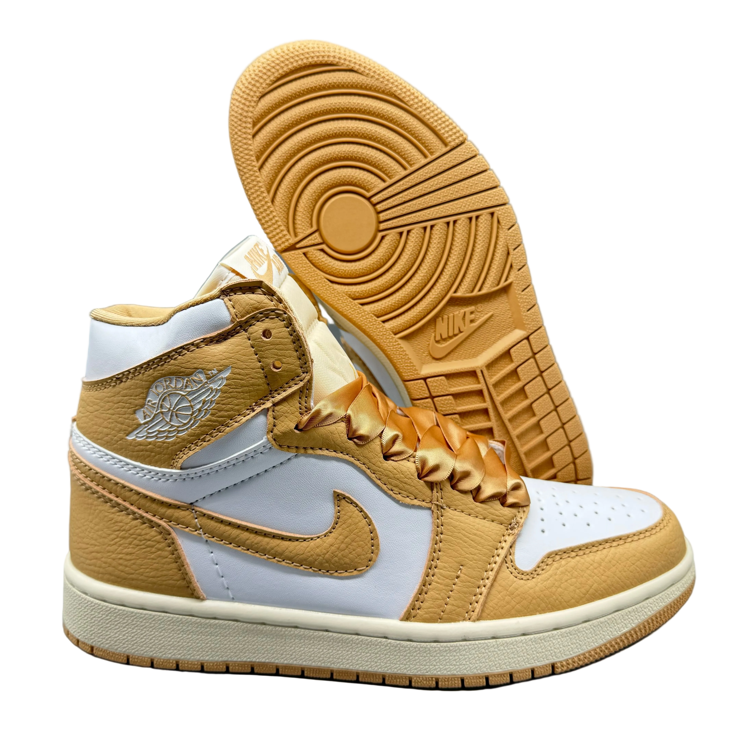 Air Jordan 1 Retro High OG Light Brown