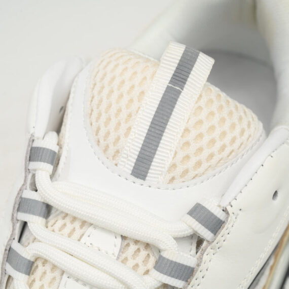DIOR B22 CREAM BEIGE WHITE