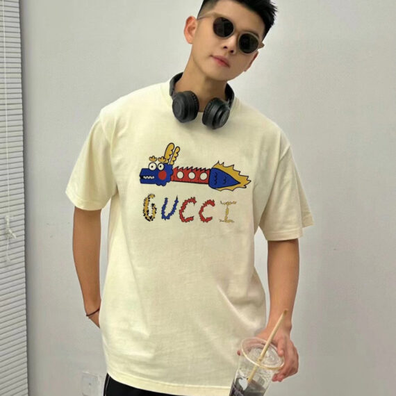 Gucci White T-Shirt with Dragon Graphic