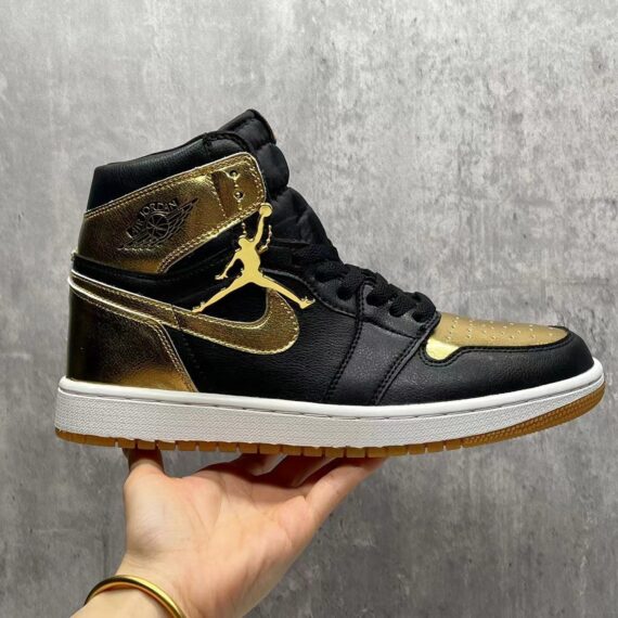 Air Jordan 1 Mid Black/University Gold