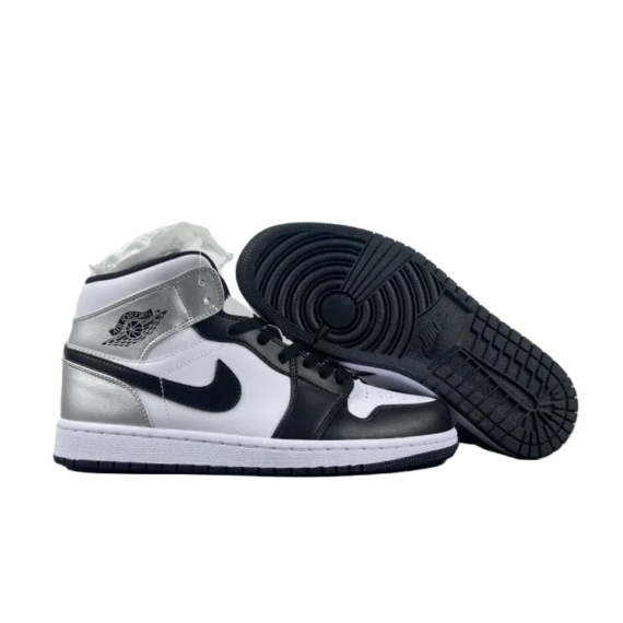 Air Jordan 1 Mid Light Smoke Grey