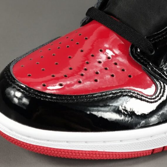 JORDAN 1 HIGH OG x PATENT BRED