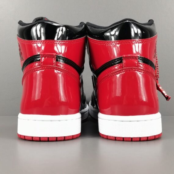 JORDAN 1 HIGH OG x PATENT BRED