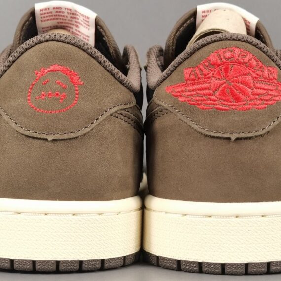 JORDAN 1 LOW OG SP x TRAVIS SCOTT