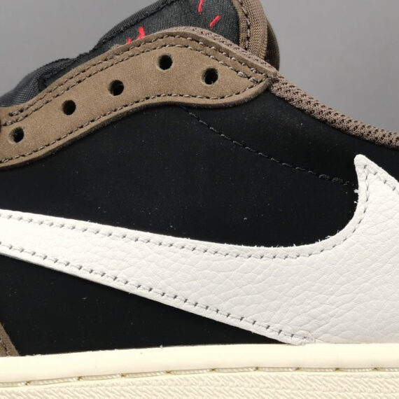 JORDAN 1 LOW OG SP x TRAVIS SCOTT