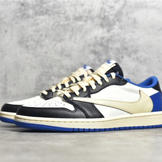 JORDAN 1 LOW x TRAVIS SCOTT FRAGMENT