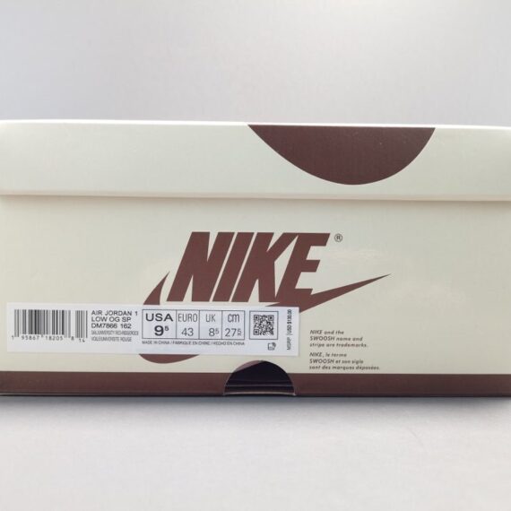 JORDAN 1 LOW x TRAVIS SCOTT REVERSE MOCHA
