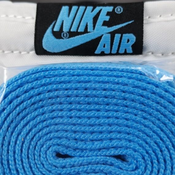 JORDAN 1 RETRO HIGH OG x UNIVERSITY BLUE