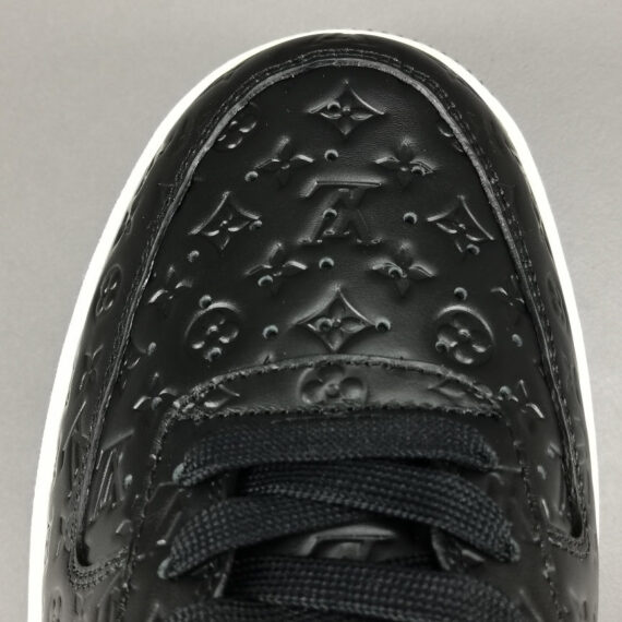 NIKE AIR FORCE 1 x LOUIS VUITTON BLACK
