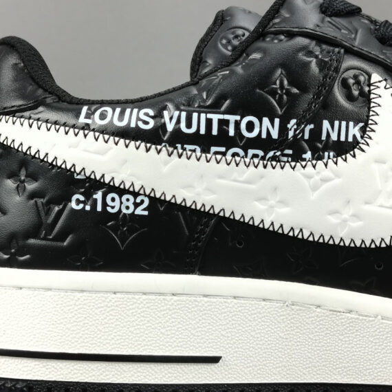 NIKE AIR FORCE 1 x LOUIS VUITTON BLACK
