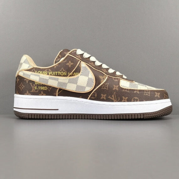NIKE AIR FORCE 1 x LOUIS VUITTON BROWN