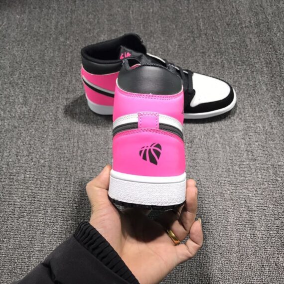 Air Jordan 1 Retro High OG Valentines Day